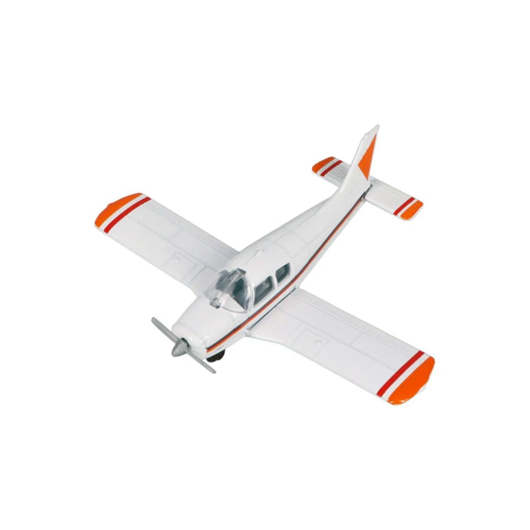 AIRCRAFT - Piper PA28 Cherokee